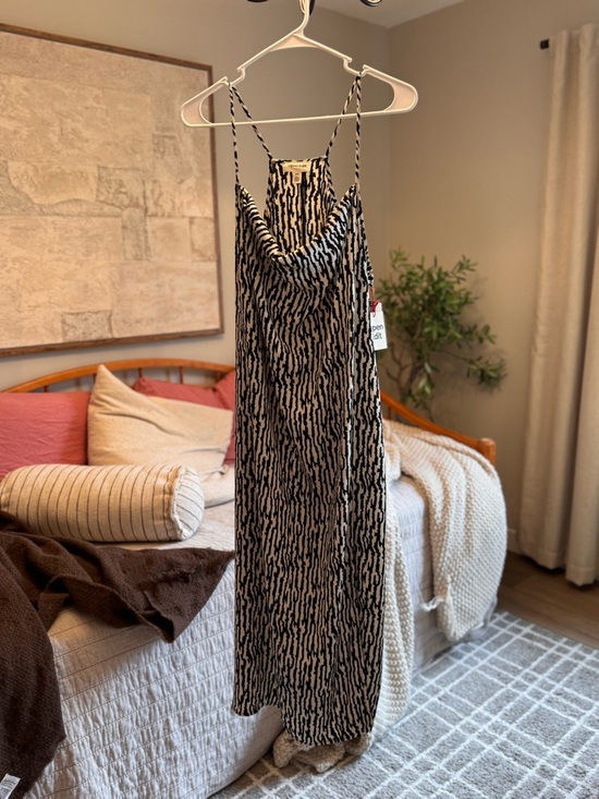 Open Edit Dresses & Skirts - Monochrome Cowl Neck Midi Slip Dress - Black & White